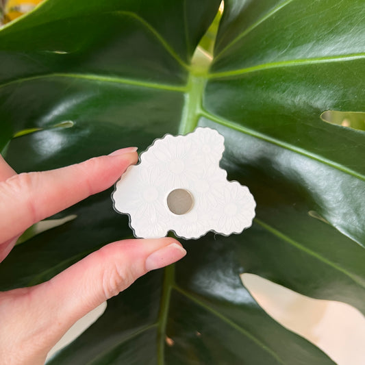 PNW Daisies Magnet